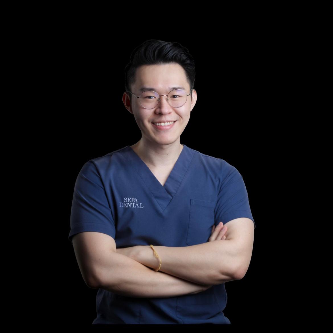Dr.D | Dentist
